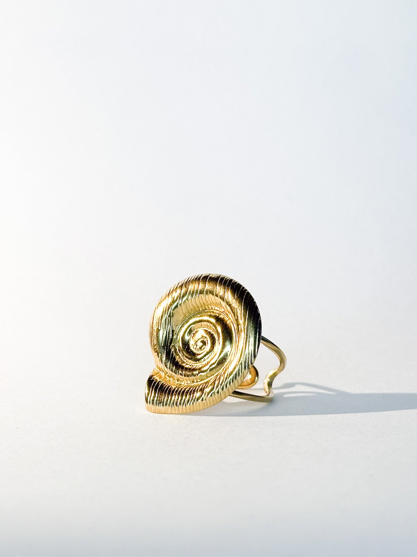 Bague Coquillage dorée ajustable - Bagues - Bijoux inoxydables