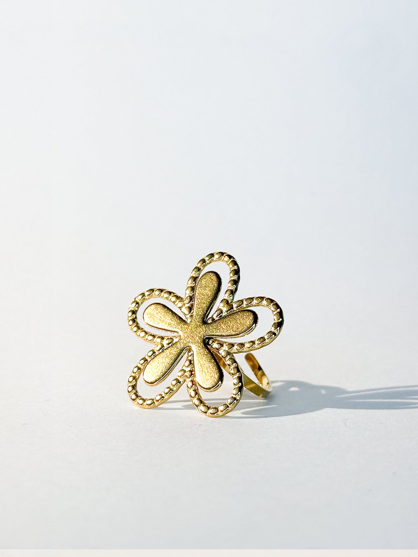 Bague Fleur dorée - Bagues - Bijoux inoxydables