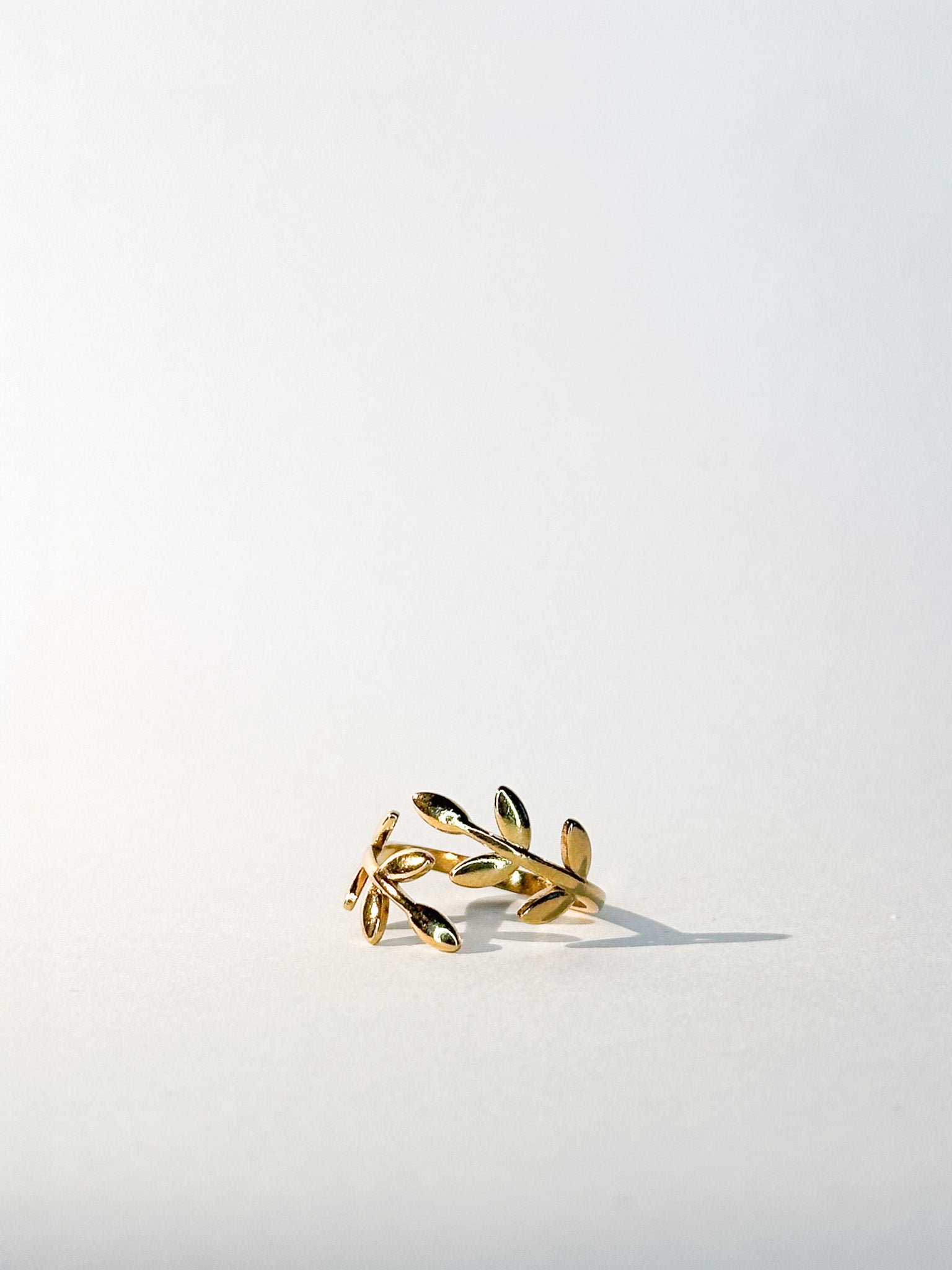 Bague Oliva dorée ajustable - Bagues - Bijoux inoxydables